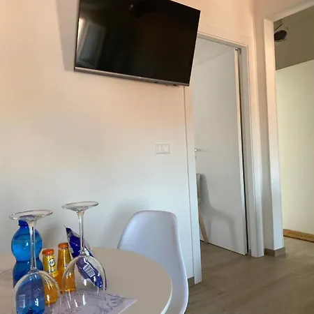 Ca' Francesco Incantevoli Di Nuova Ristrutturazione Apartamento *